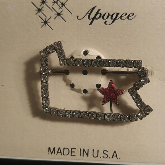 APOGEE PIN OF OKLAHOMA  WITH RED STAR - Picture 1 of 1